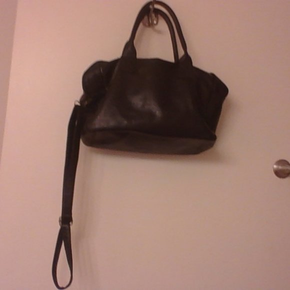 Black Purse - Picture 2 of 5